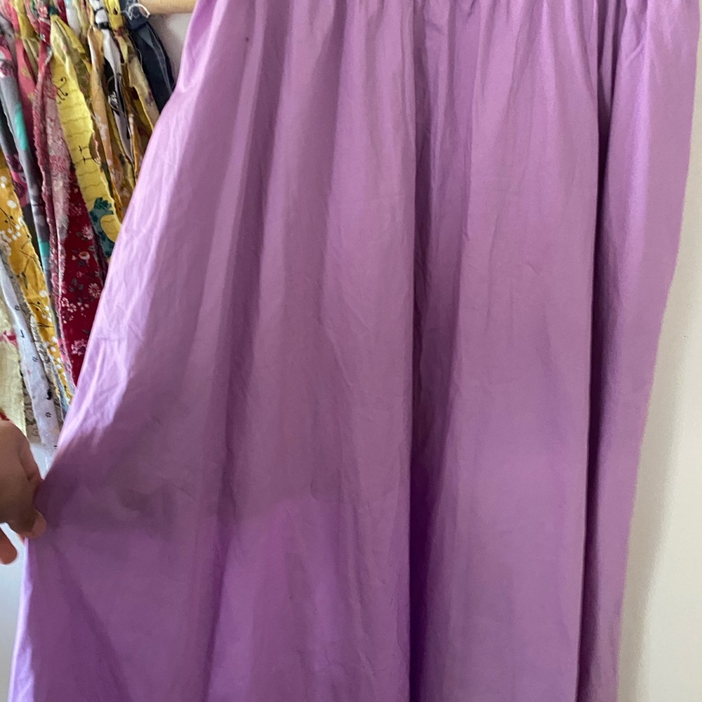 ⭐️Gala Perfection lavender maxi. Scalloped neckline - Picture 9 of 16